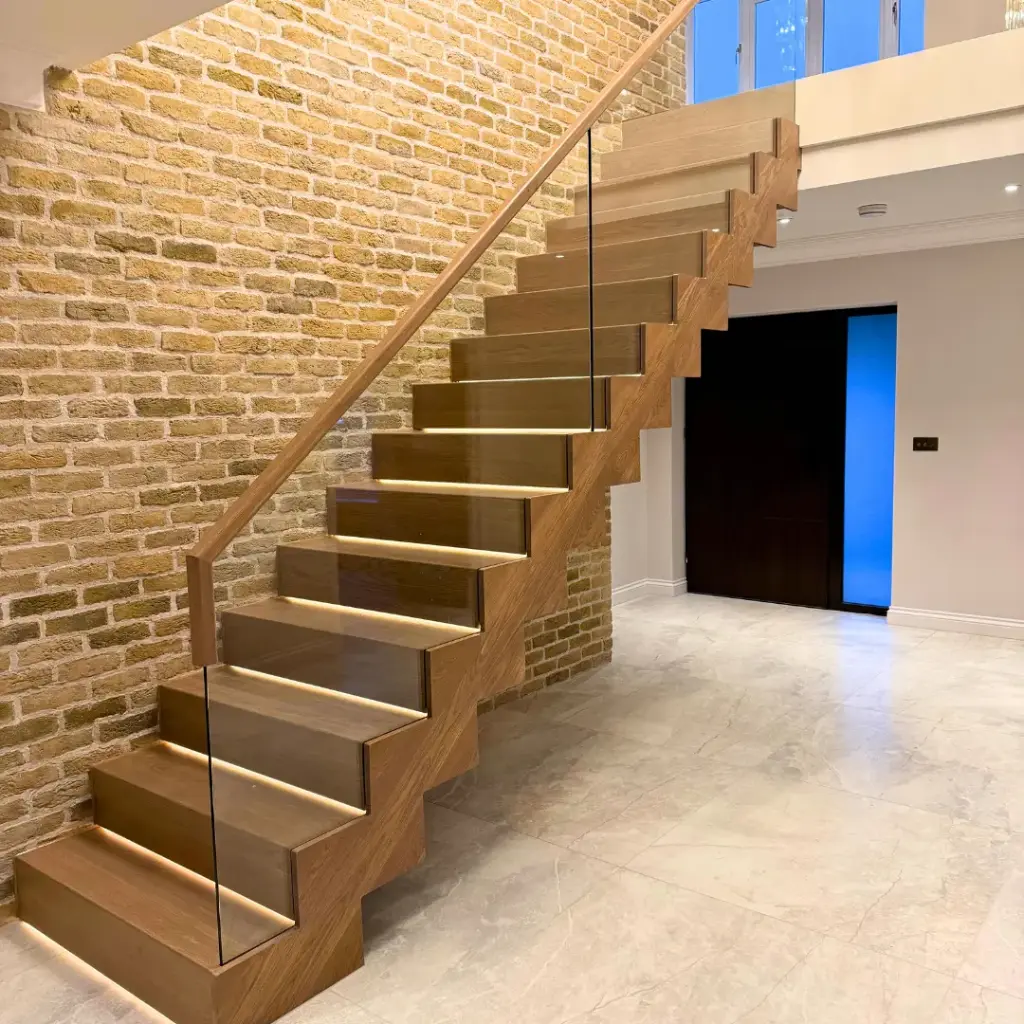 Closed Treads Staircase